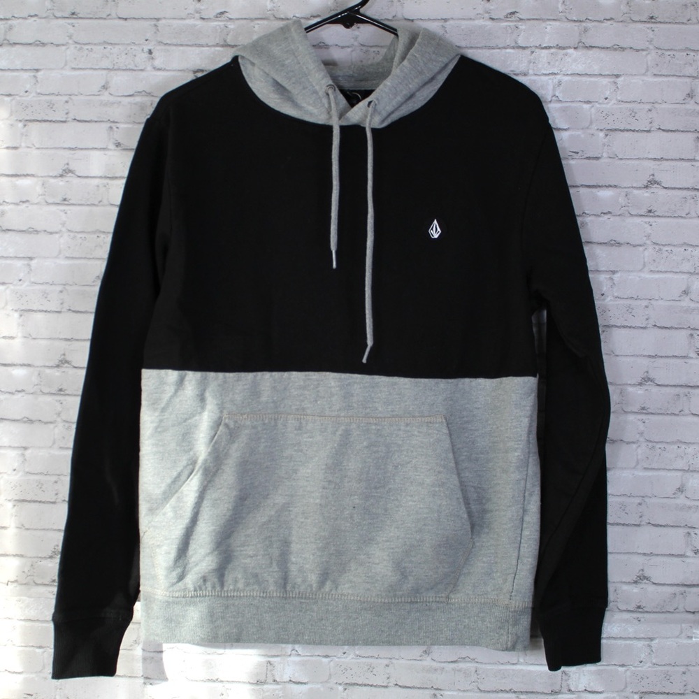 Volcom Youth Small Black Gray Pullover Sweater
